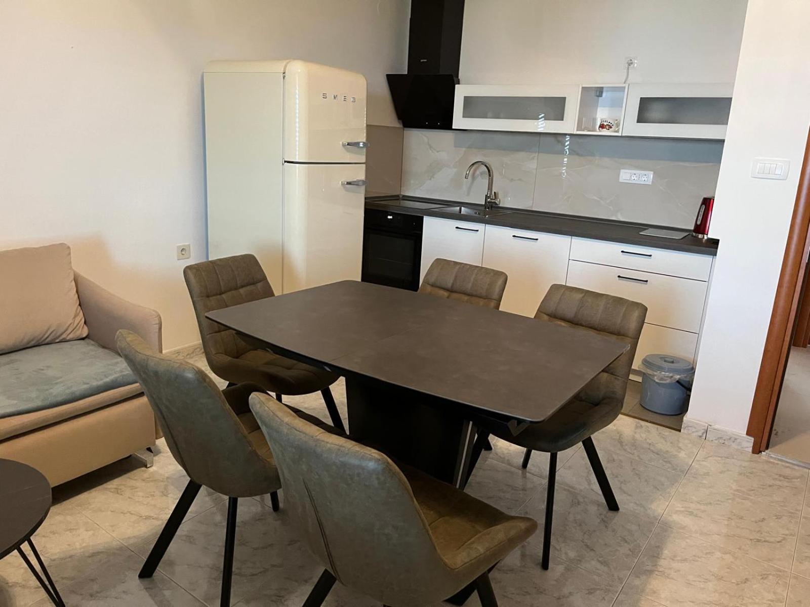 Ferienwohnung Ana تْسْغيكفانِتْسا المظهر الخارجي الصورة